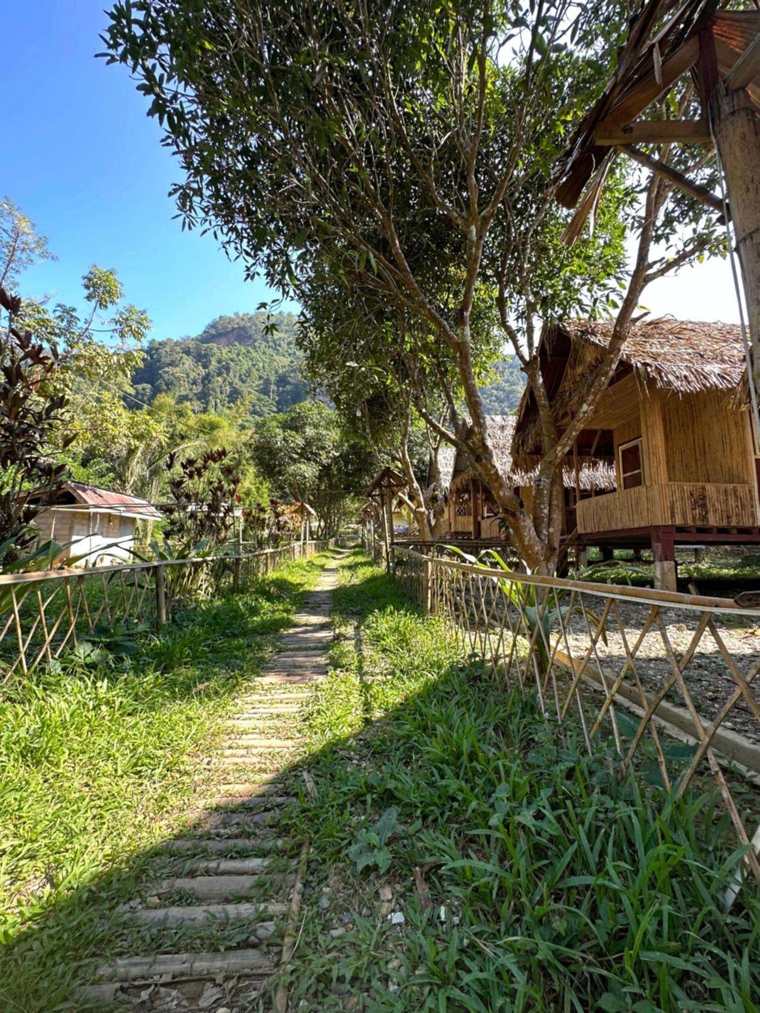 Mingkhuan Eco Homestay Nong Khiaw Exterior photo